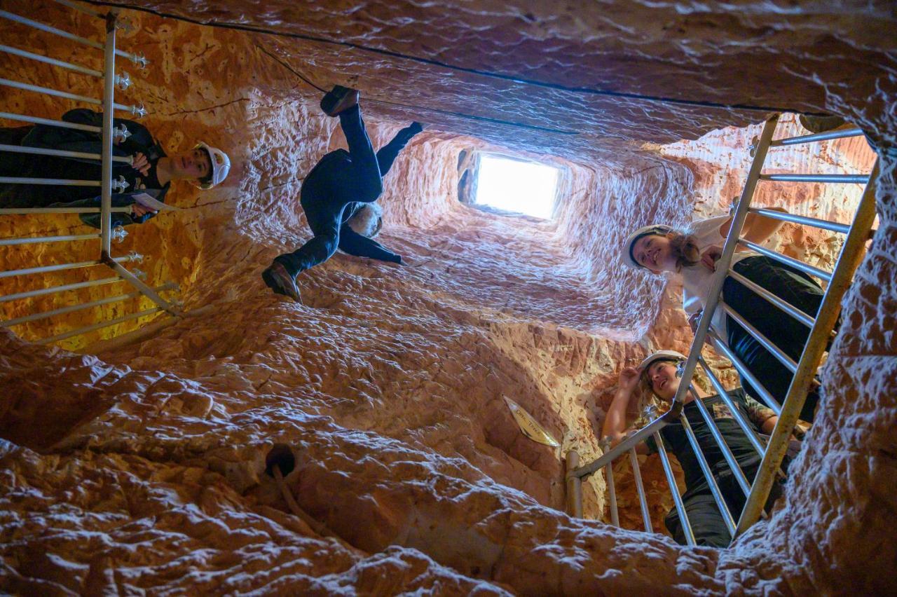Ali'S Underground Studio Coober Pedy Extérieur photo