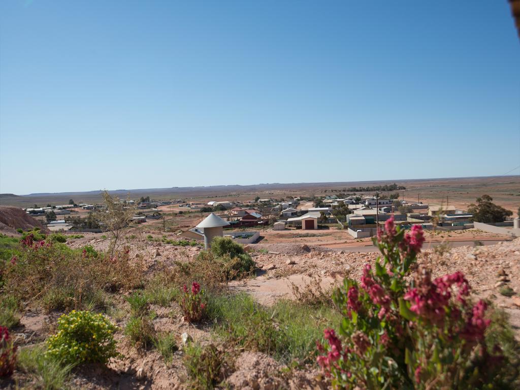 Ali'S Underground Studio Coober Pedy Extérieur photo