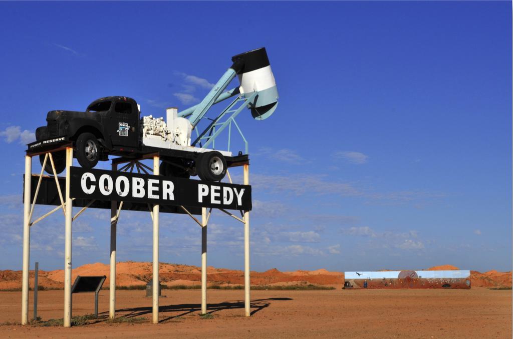 Ali'S Underground Studio Coober Pedy Extérieur photo